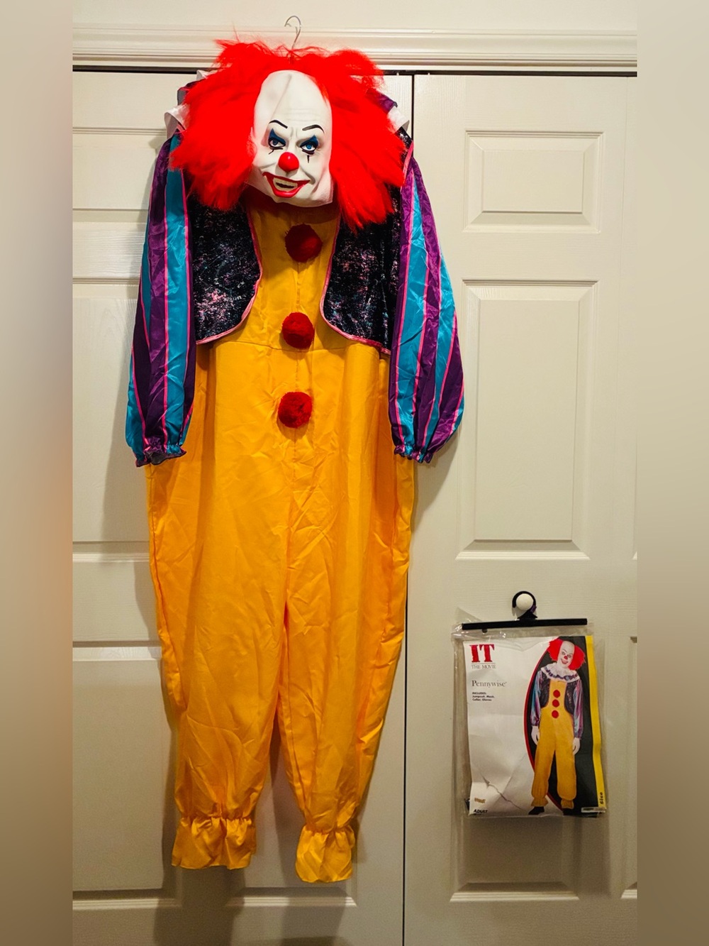 Pennywise IT Clown Complete Costume Set by Spirit Halloween